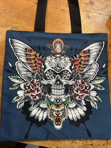 Tote bag